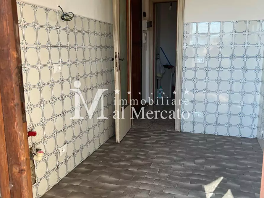 Immagine 10 di Appartamento in vendita  a Viareggio