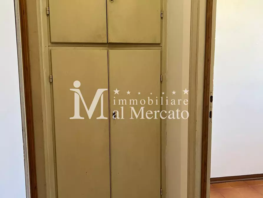 Immagine 8 di Appartamento in vendita  a Viareggio