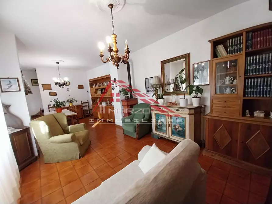 Immagine 8 di Appartamento in vendita  a Calci