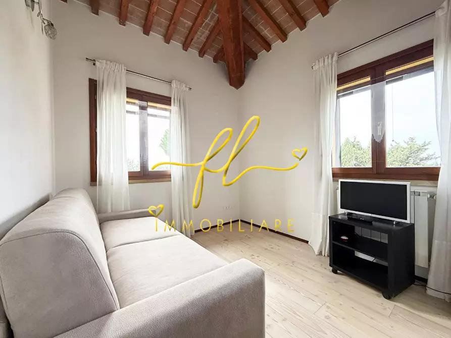 Immagine 5 di Appartamento in vendita  a Cecina