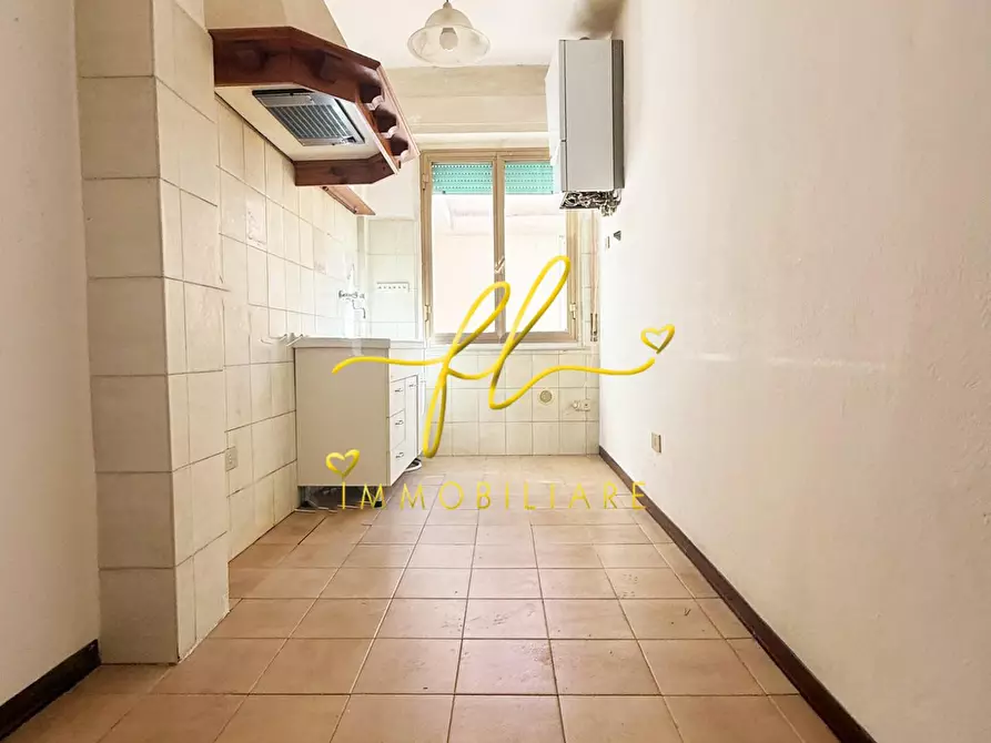 Immagine 5 di Appartamento in vendita  a Cecina