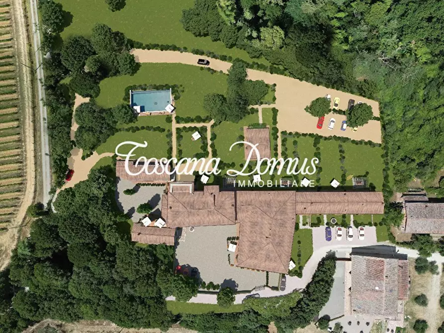 Immagine 4 di Porzione di casa in vendita  a Siena