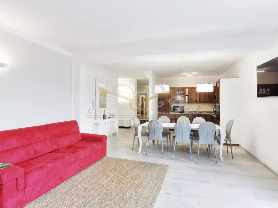 Immagine 10 di Villa in vendita  a Piazza Al Serchio