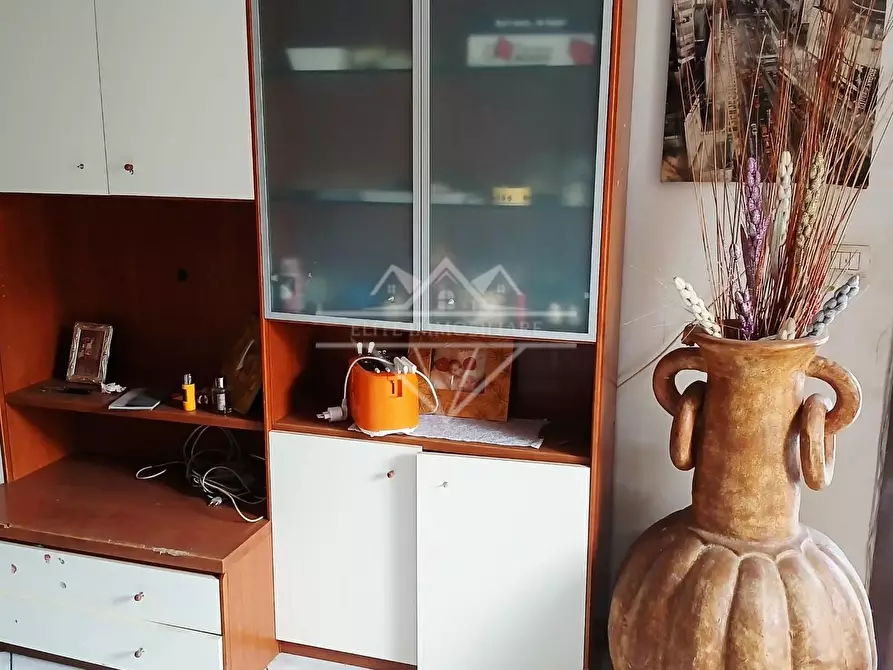 Immagine 10 di Appartamento in vendita  a Carrara