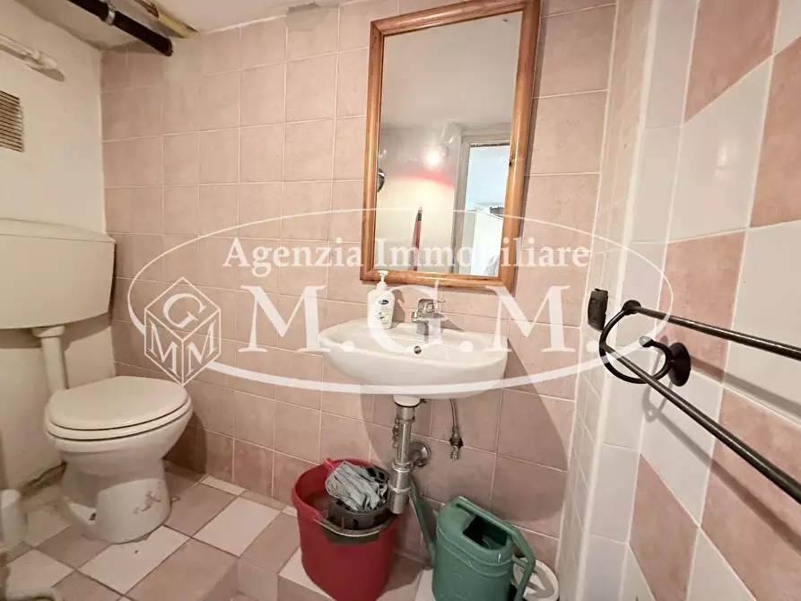 Immagine 29 di Appartamento in vendita  a Santa Maria A Monte