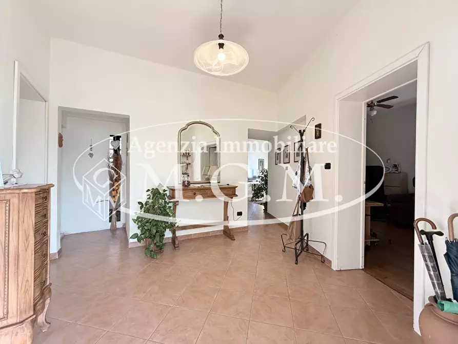 Immagine 16 di Appartamento in vendita  a Santa Maria A Monte