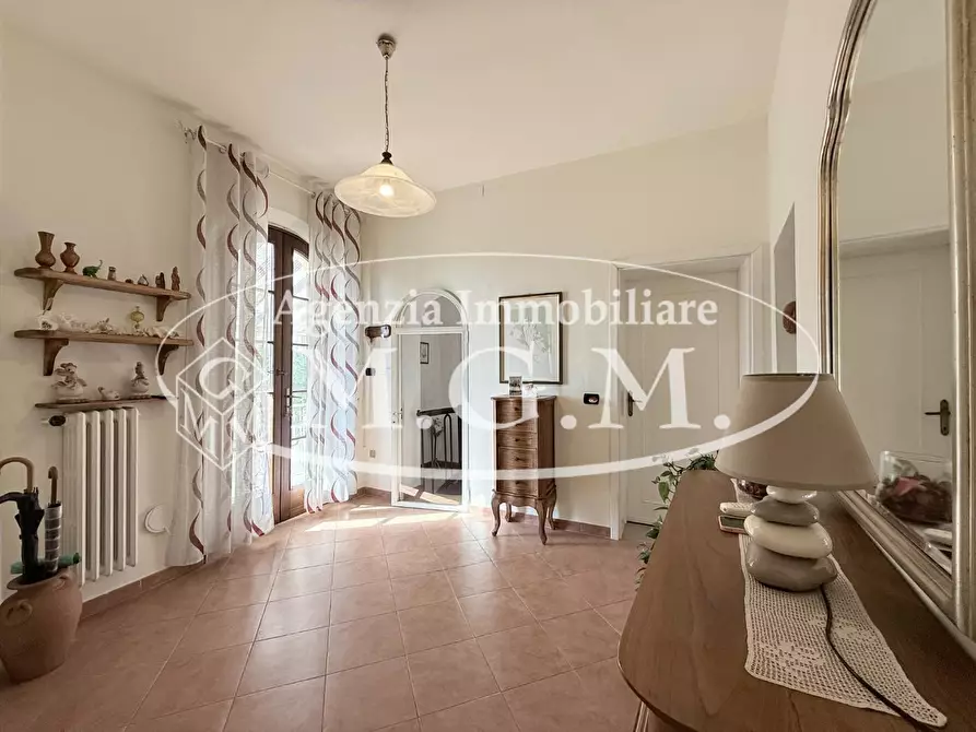 Immagine 17 di Appartamento in vendita  a Santa Maria A Monte