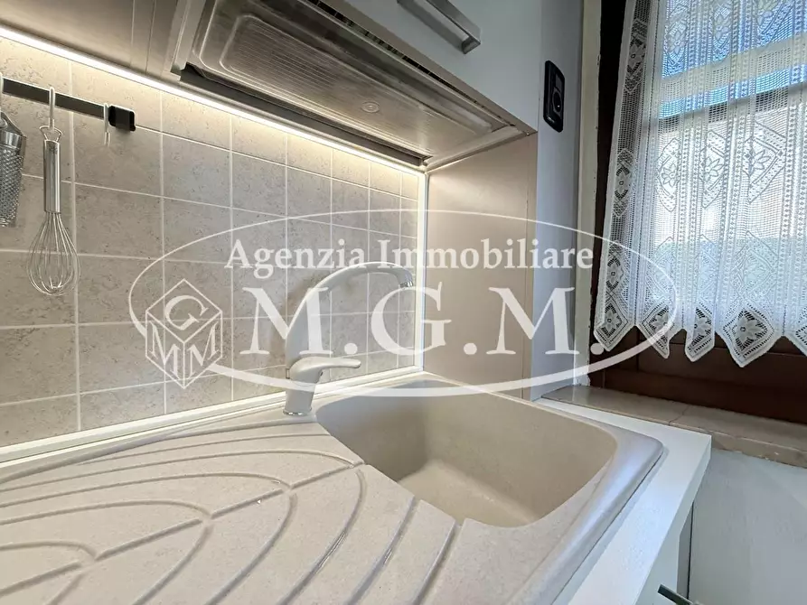 Immagine 7 di Appartamento in vendita  a Santa Maria A Monte