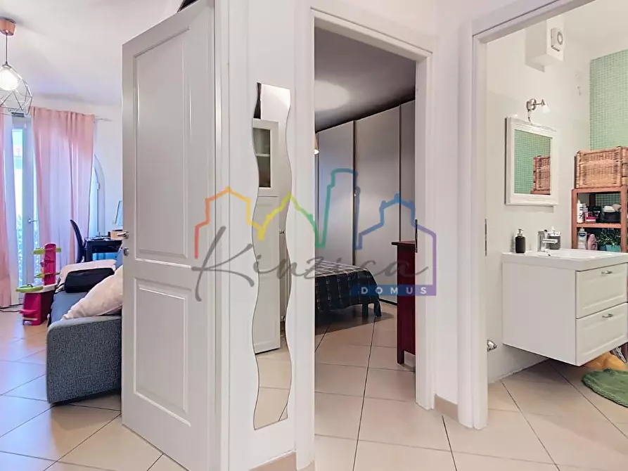 Immagine 13 di Appartamento in vendita  a Pisa