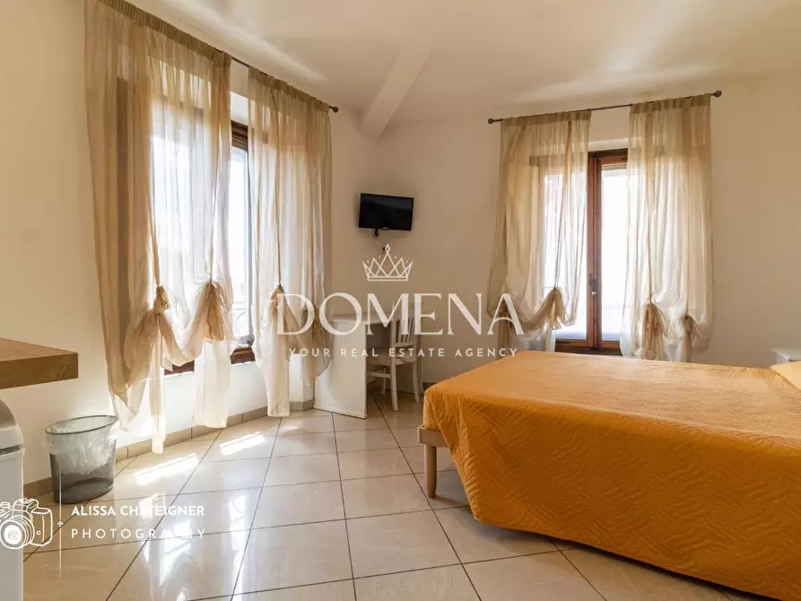 Immagine 21 di Appartamento in vendita  a Siena