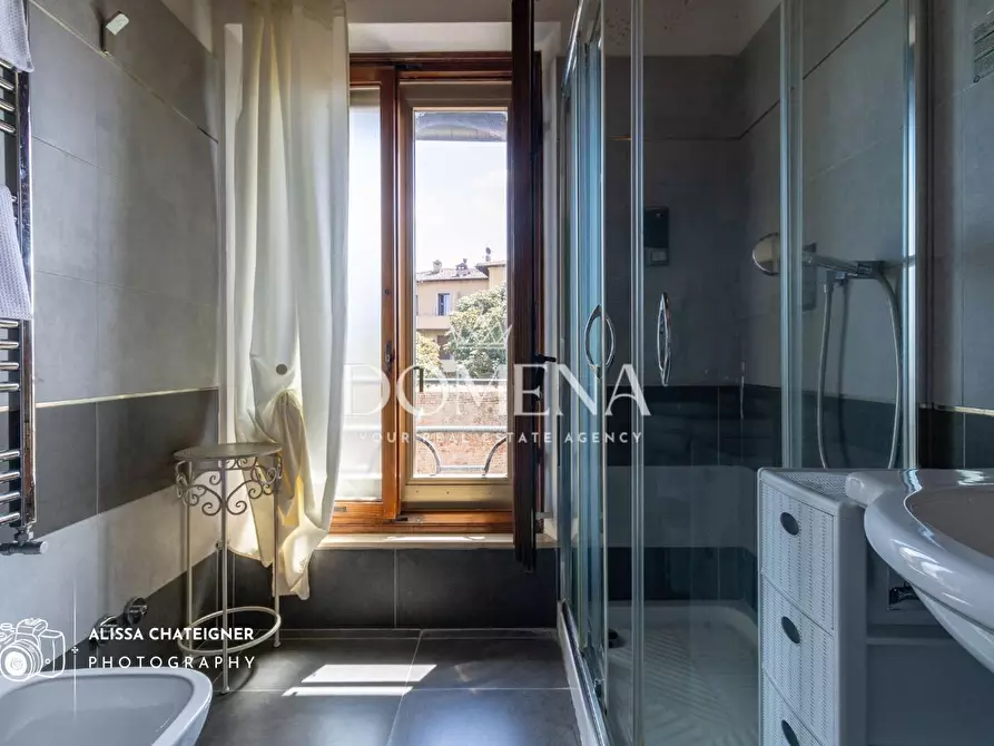 Immagine 17 di Appartamento in vendita  a Siena