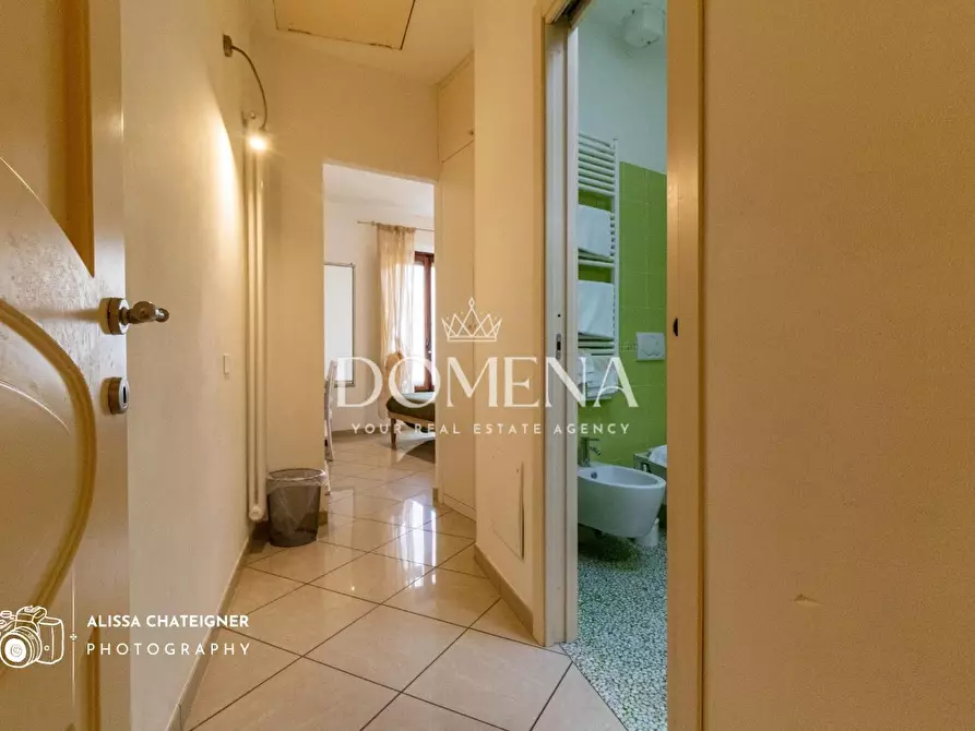 Immagine 25 di Appartamento in vendita  a Siena