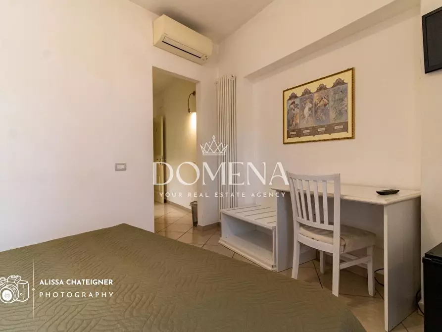 Immagine 33 di Appartamento in vendita  a Siena