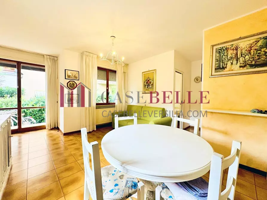 Immagine 33 di Villetta a schiera in vendita  a Pietrasanta