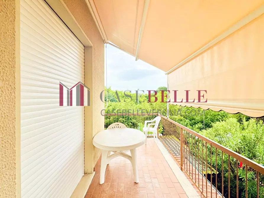 Immagine 26 di Villetta a schiera in vendita  a Pietrasanta