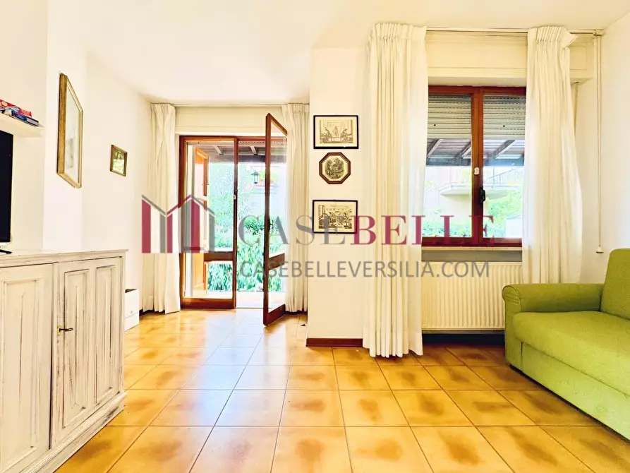 Immagine 52 di Villetta a schiera in vendita  a Pietrasanta