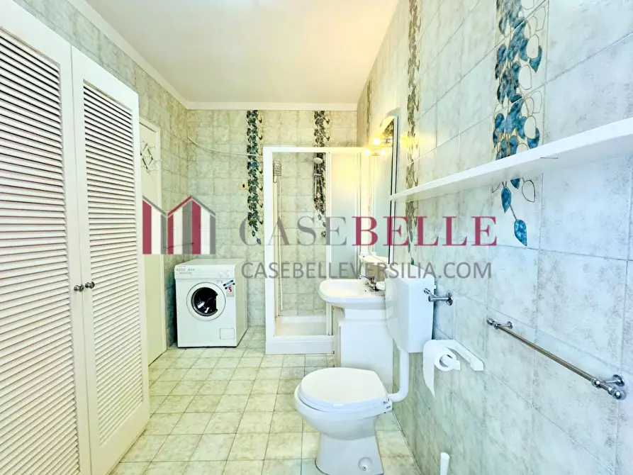 Immagine 22 di Villetta a schiera in vendita  a Pietrasanta