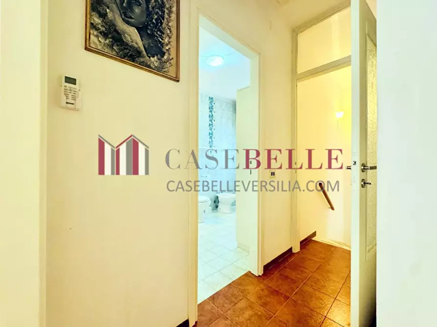 Immagine 20 di Villetta a schiera in vendita  a Pietrasanta