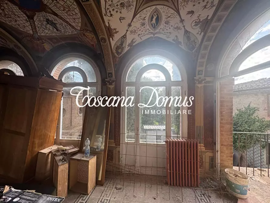 Immagine 23 di Porzione di casa in vendita  a Siena