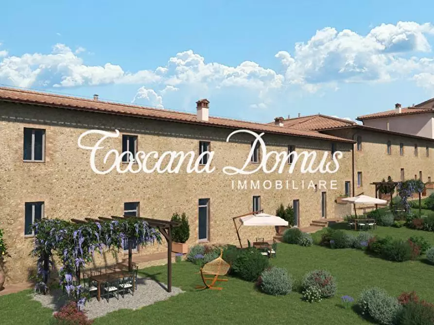 Immagine 5 di Porzione di casa in vendita  a Siena