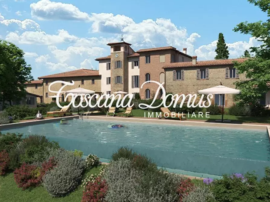 Immagine 4 di Porzione di casa in vendita  a Siena