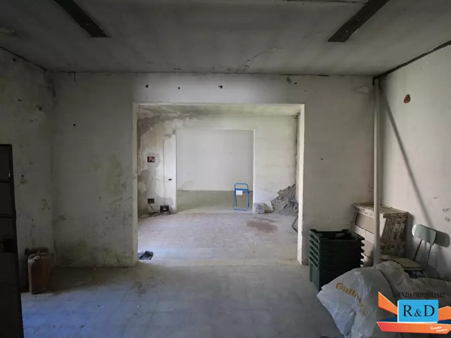 Immagine 5 di Laboratorio in vendita  a Colle Di Val D'elsa