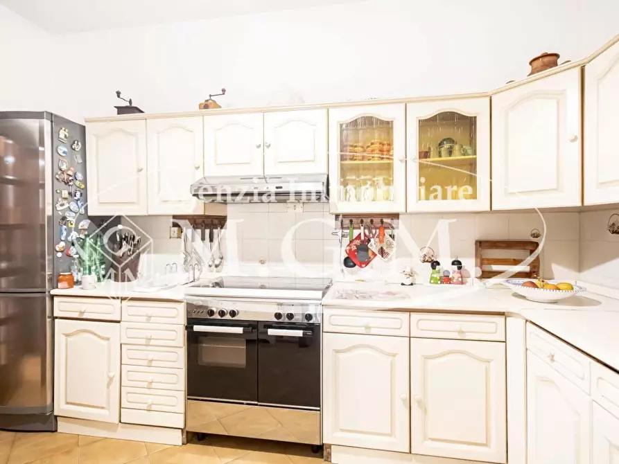 Immagine 22 di Rustico / casale in vendita  a Calcinaia