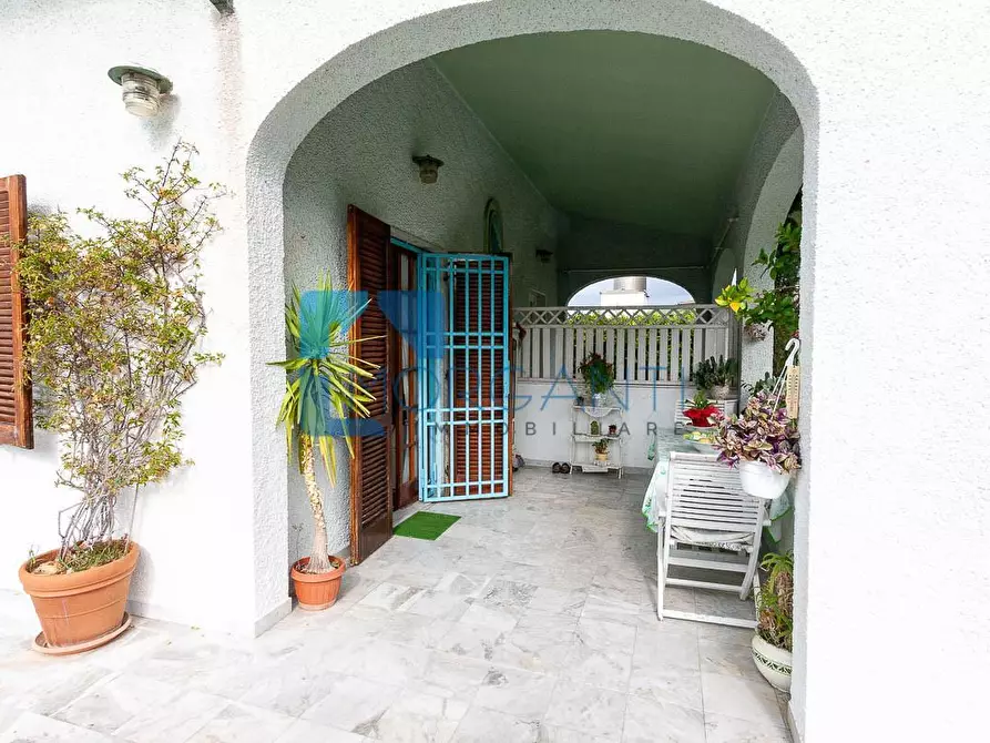 Immagine 10 di Villa in vendita  a Seravezza