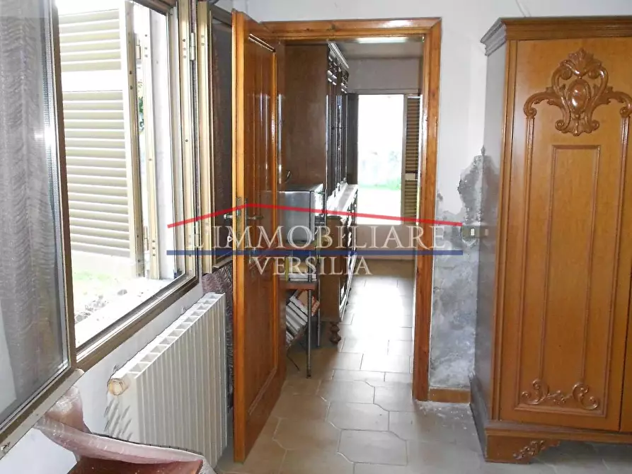 Immagine 36 di Casa indipendente in vendita  a Massa