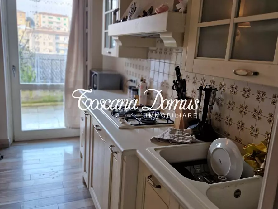 Immagine 3 di Appartamento in vendita  a Siena