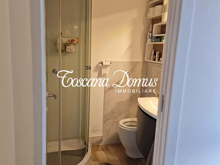 Immagine 5 di Appartamento in vendita  a Siena