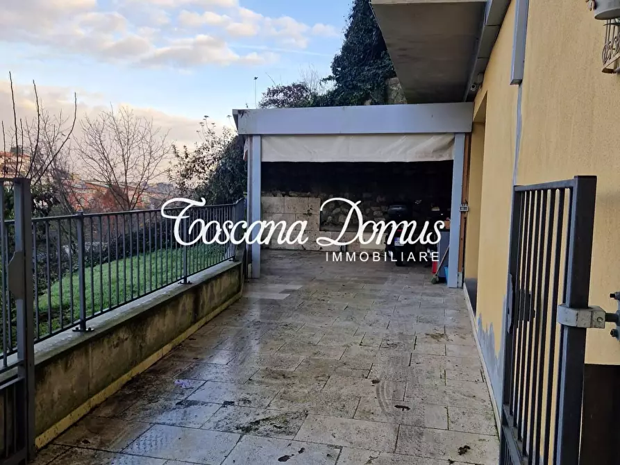 Immagine 7 di Appartamento in vendita  a Siena