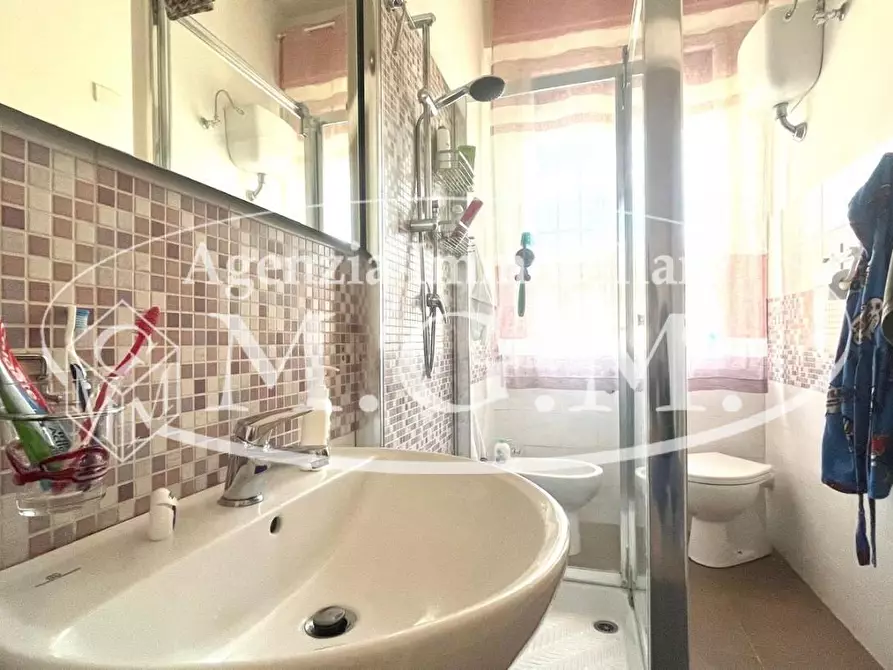 Immagine 12 di Appartamento in vendita  a Pontedera