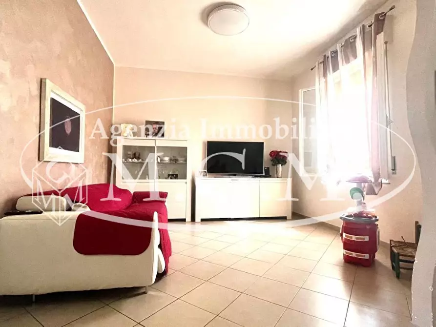 Immagine 2 di Appartamento in vendita  a Pontedera