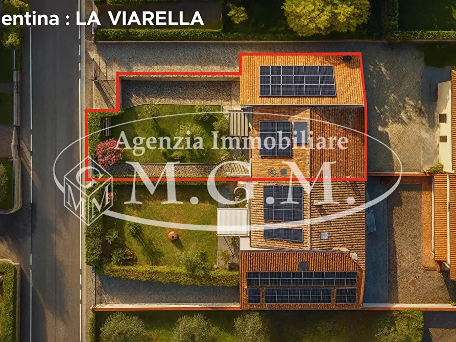 Immagine 2 di Casa bifamiliare in vendita  a Bientina