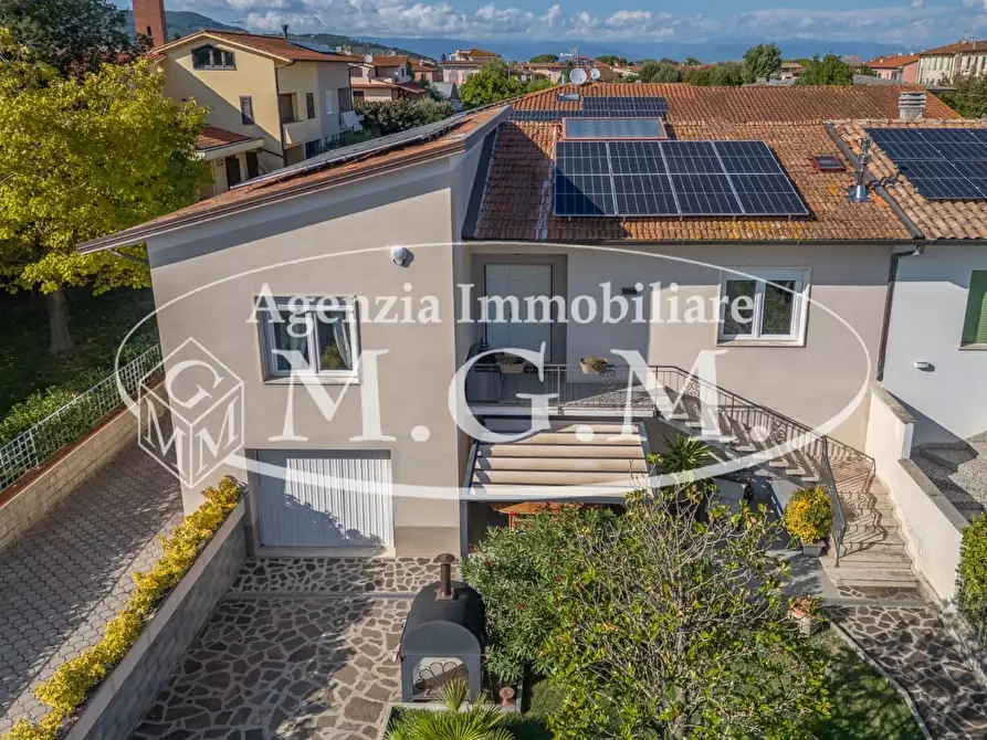 Immagine 56 di Casa bifamiliare in vendita  a Bientina