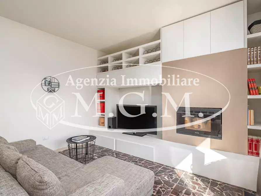 Immagine 18 di Casa bifamiliare in vendita  a Bientina