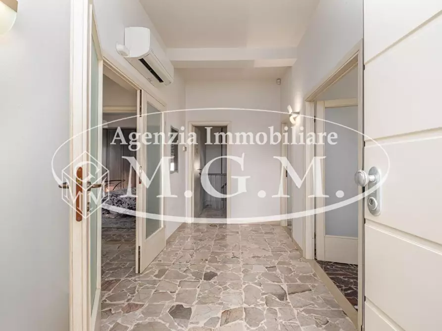 Immagine 15 di Casa bifamiliare in vendita  a Bientina