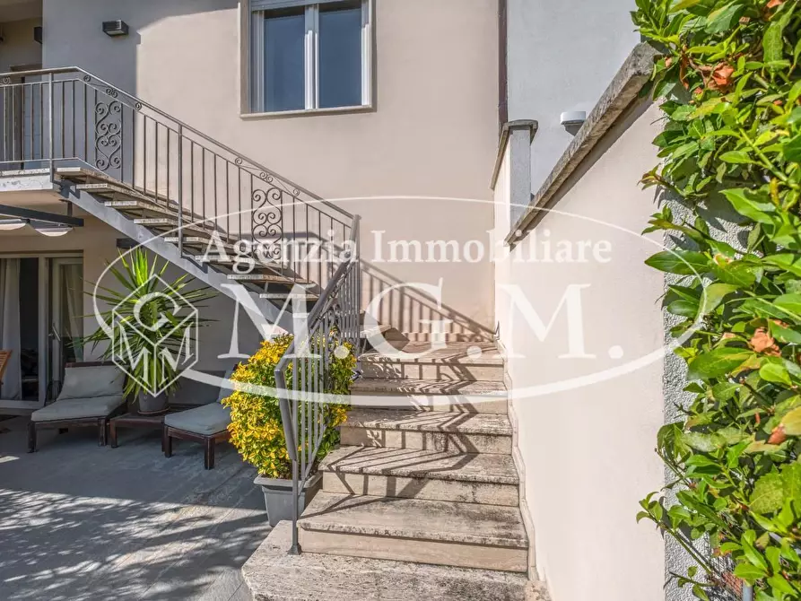 Immagine 13 di Casa bifamiliare in vendita  a Bientina