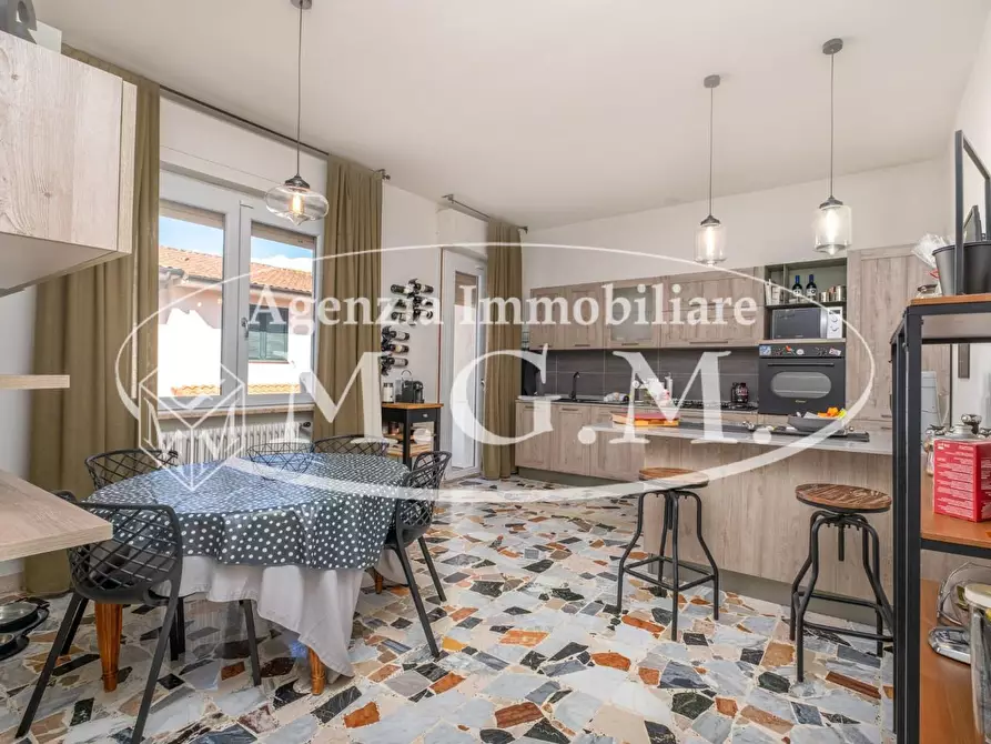 Immagine 21 di Casa bifamiliare in vendita  a Bientina