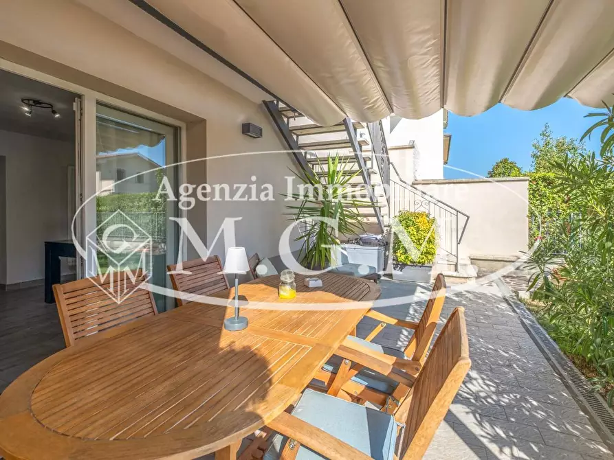 Immagine 45 di Casa bifamiliare in vendita  a Bientina