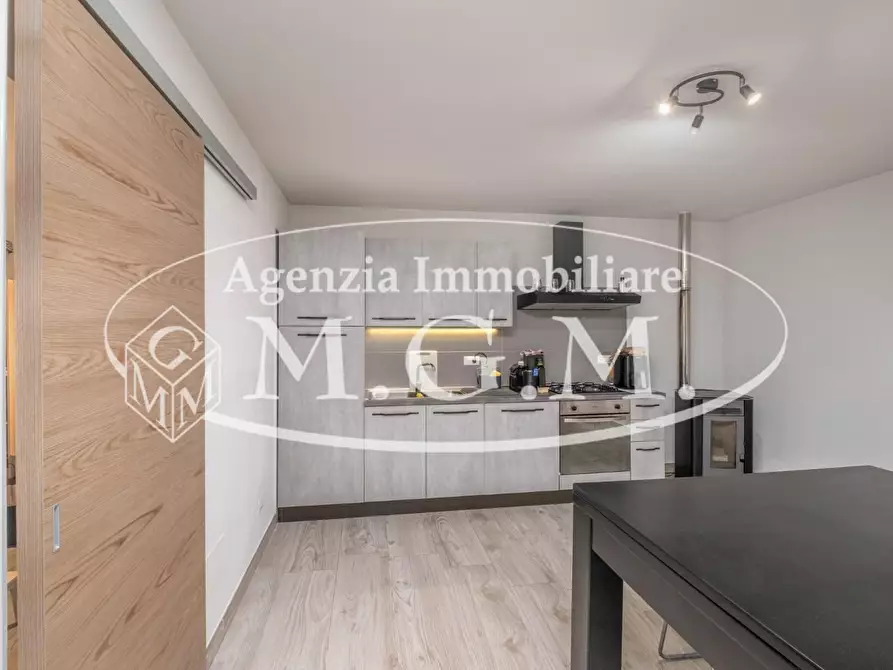 Immagine 40 di Casa bifamiliare in vendita  a Bientina