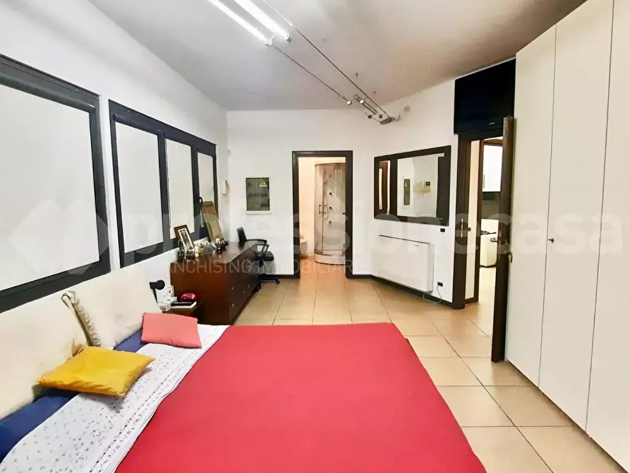 Immagine 13 di Appartamento in vendita  a Cascina