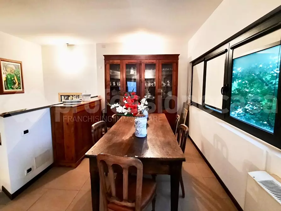 Immagine 11 di Appartamento in vendita  a Cascina