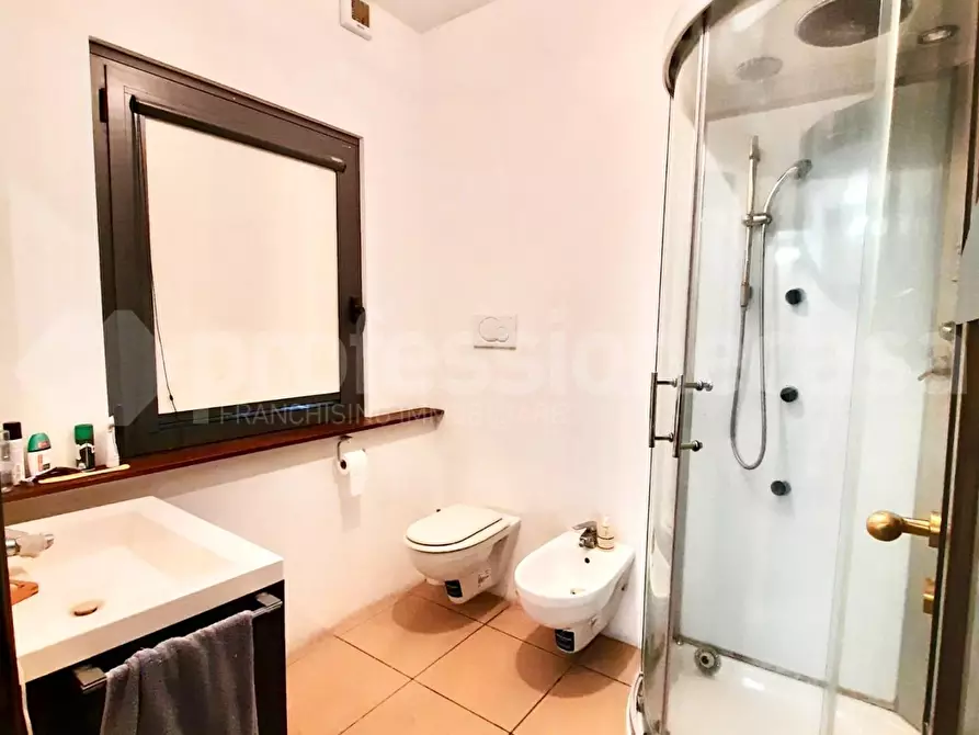 Immagine 23 di Appartamento in vendita  a Cascina