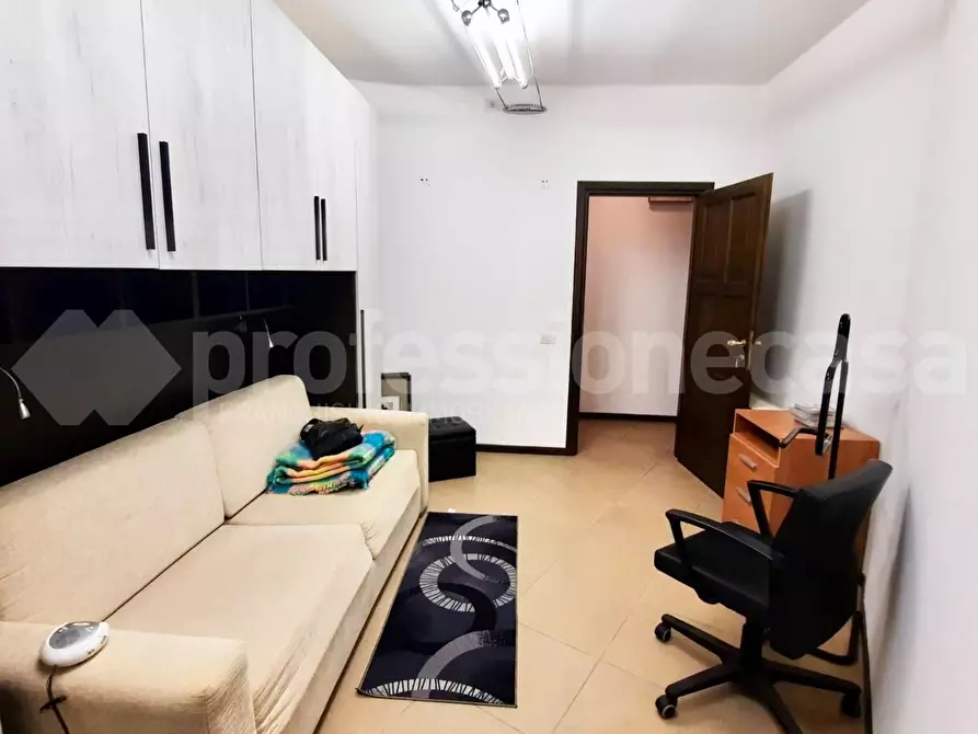 Immagine 17 di Appartamento in vendita  a Cascina