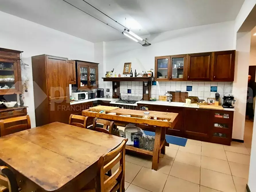 Immagine 5 di Appartamento in vendita  a Cascina