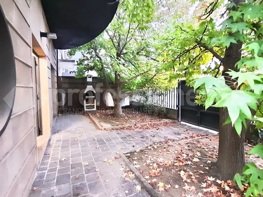 Immagine 24 di Appartamento in vendita  a Cascina