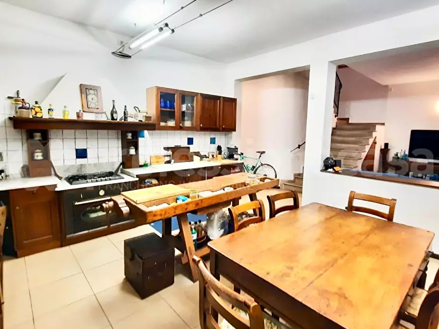 Immagine 6 di Appartamento in vendita  a Cascina