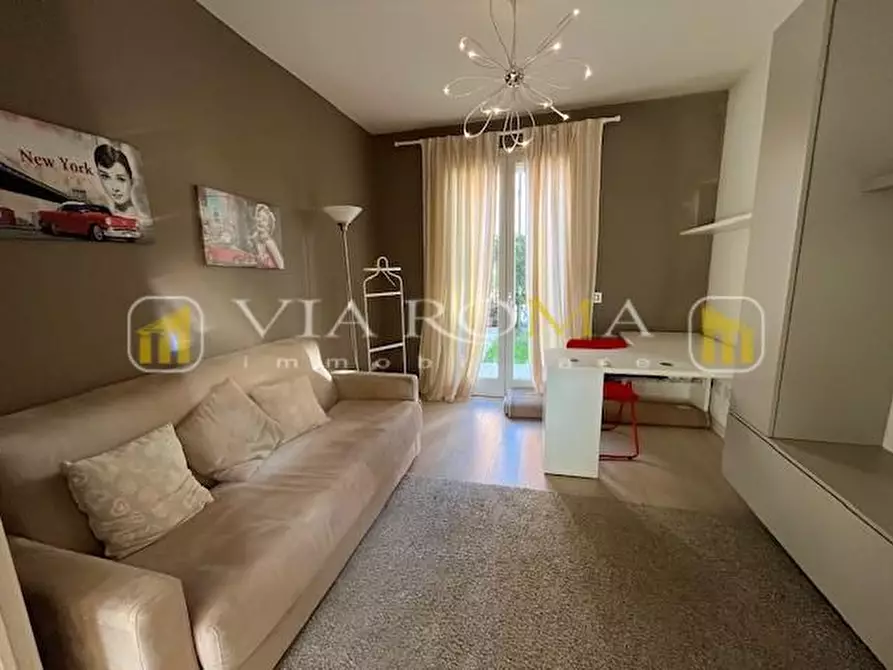 Immagine 7 di Appartamento in vendita  a Lucca